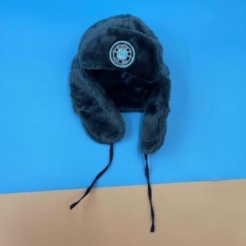 Like New!  MINUS 5 Faux Fur Winter Hat